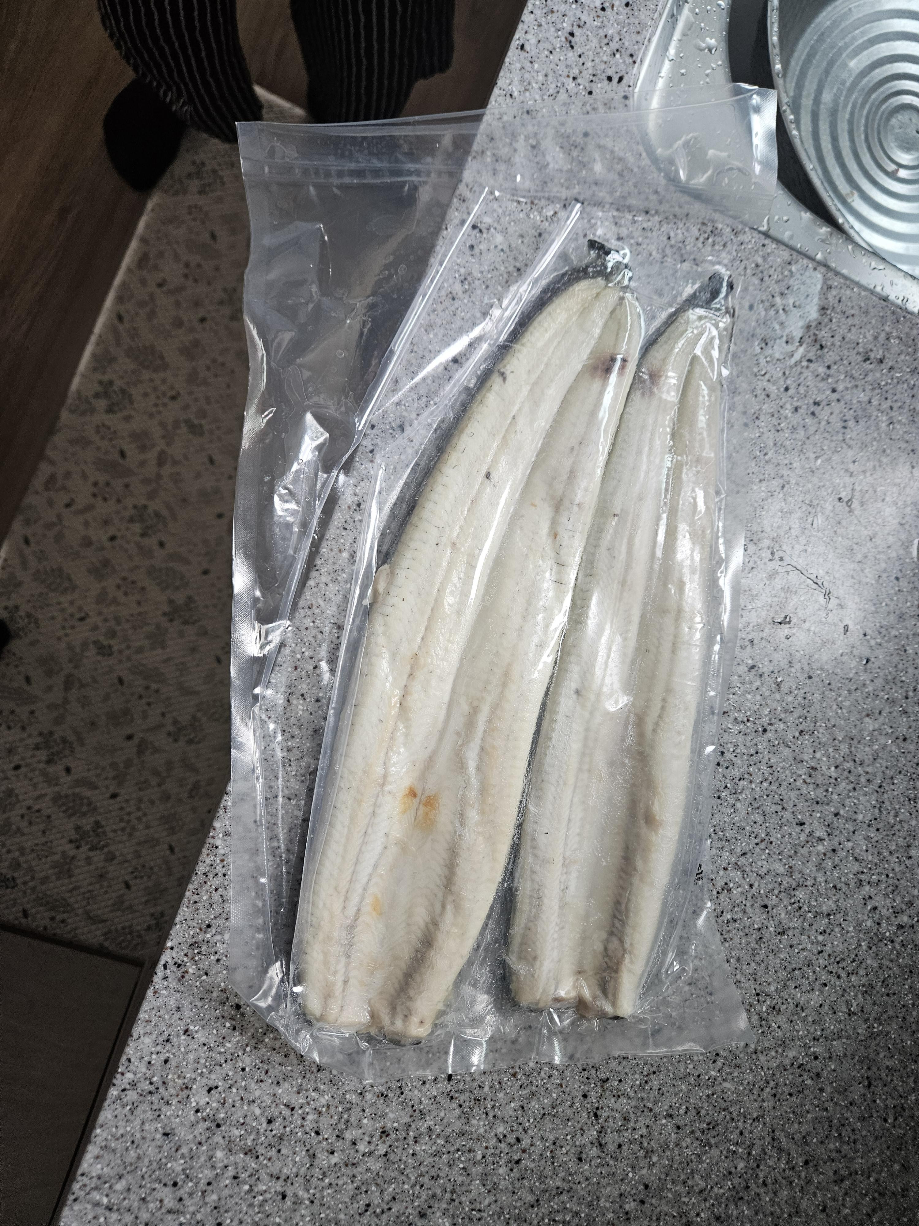 심명진 민물장어 초벌장어 1kg(초벌후 550g)