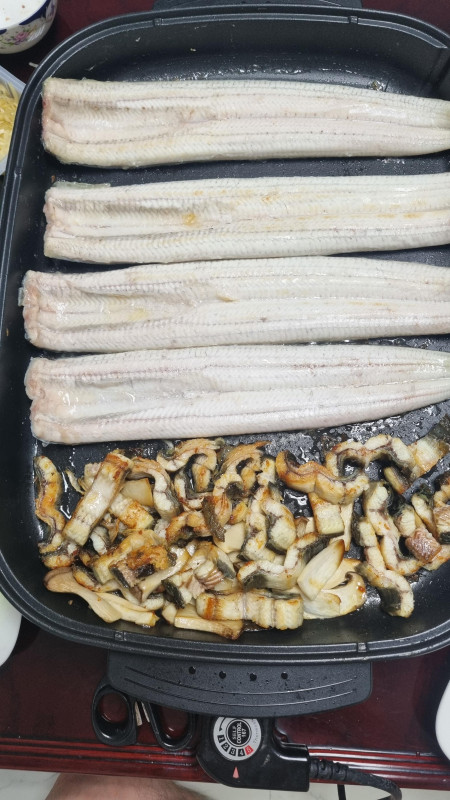 심명진 민물장어 초벌장어 1kg(초벌후 550g)